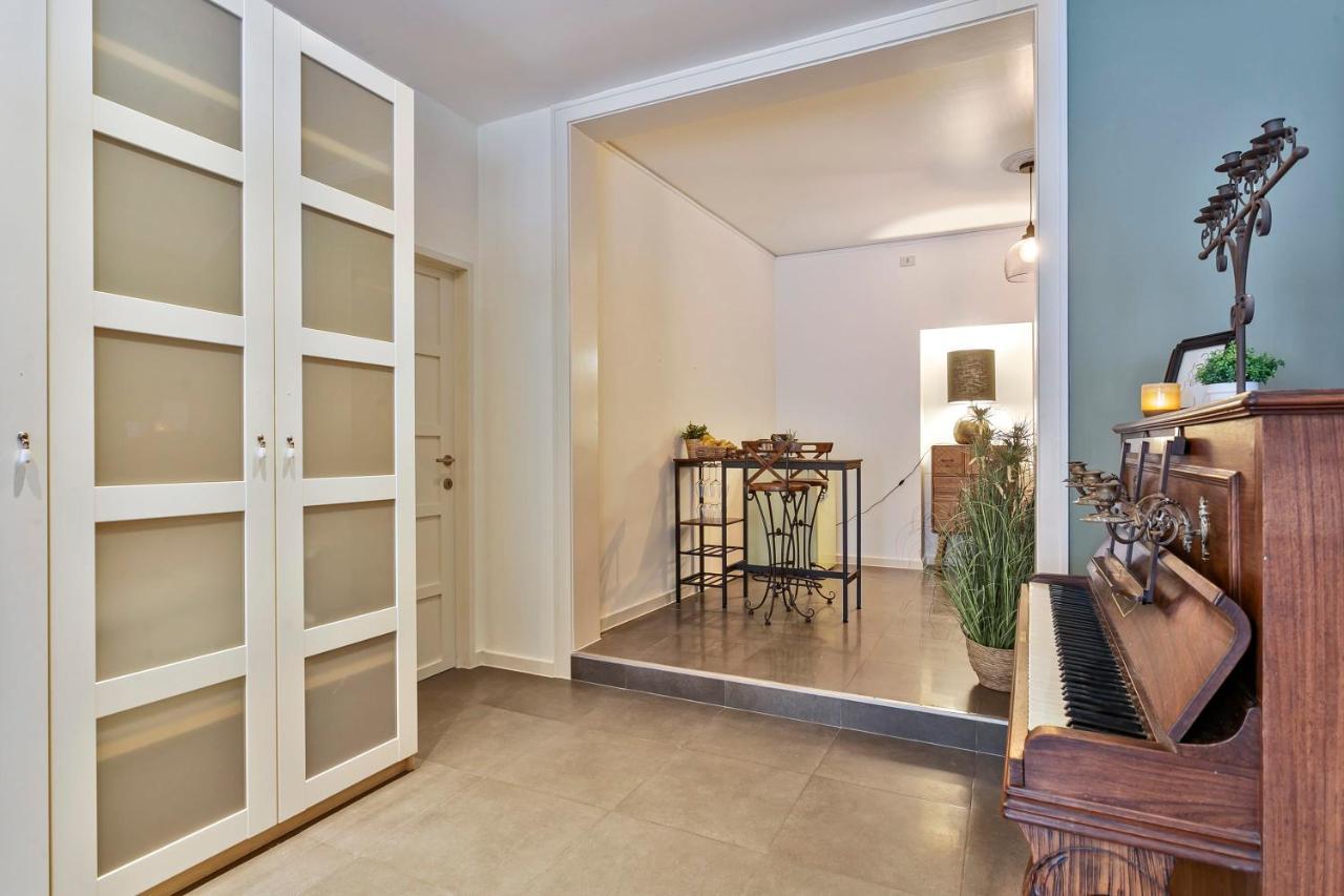 ברוז' Huswell - Charming Getaway In The Historical City Center מראה חיצוני תמונה