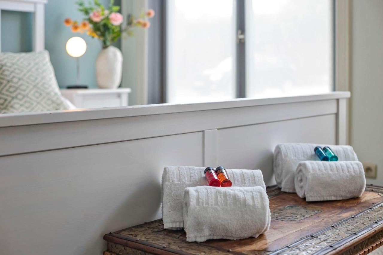 ברוז' Huswell - Charming Getaway In The Historical City Center מראה חיצוני תמונה
